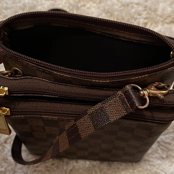 Cross bag - Picture 7 of 9